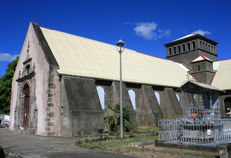 Saint Joseph Church: walls with foothills